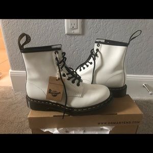 Brand new white matte dr martens size UK 6 US 7